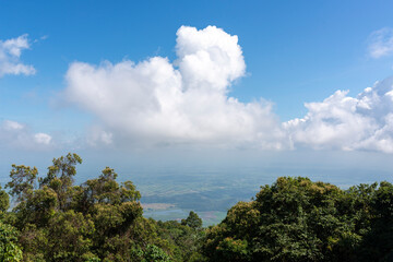 Obraz premium Beautiful landscape cloud with blue sky at Camping area on the top of Khao Luang Sukhothai ,Ramkhamhaeng National Park ,Sukhothai Thailand.