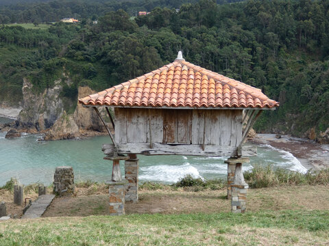 H&Oacute;RREO  ASTURIANO, ERMITA DE LA REGALINA