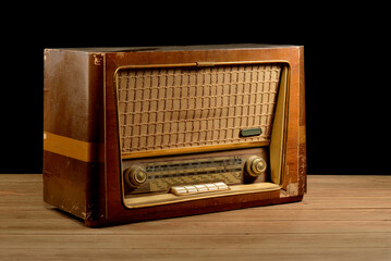radio antigua para decoración 