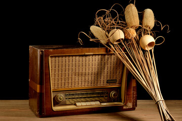 radio antigua para decoración 