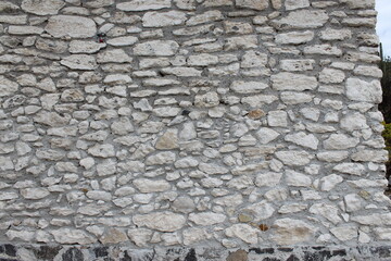 Muro de roca caliza
