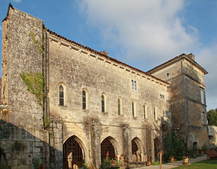 Naklejka premium Abbaye de Fontdouce en Charente-Maritime France