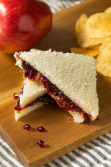 Homemade Crustless Peanut Butter and Jelly Sandwich