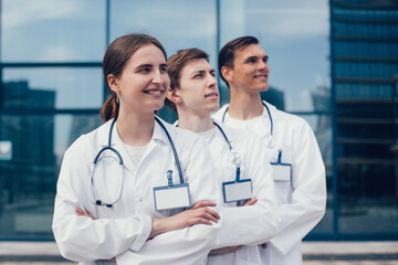 close up. group of confident medical professionals standing in a row.