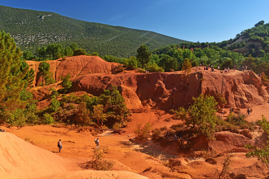 Les  ocres du Luberon (Colorado proven&ccedil;al de Rustrel)