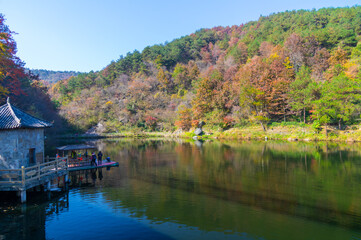 Fototapeta na wymiar Late, autumn, scenery, of, Qingliangzhai, Scenic, Area, in, Wuhan, Hubei