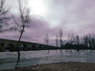 Un río de invierno