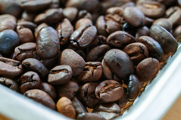 焙煎後のコーヒー豆