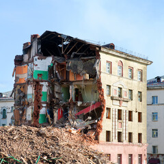 Fototapeta premium Pile of demolition rubble. Gray rubble at a building site.