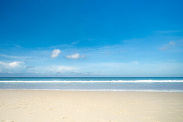 Fototapeta na wymiar Beautiful beach background against blue sky in Phuket Thailand.