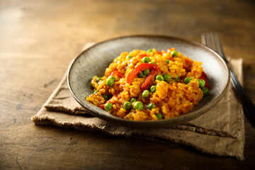 Vegetarian paella with capsicum and green pea