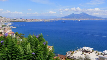 Naklejka na ściany i meble Golf von Neapel und Blick auf den Vesuv, Italien