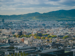 Fototapeta na wymiar よく晴れた東寺の遠景、京都にて