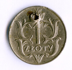 Old Polish 1 zloty coin from 1929. It was taken by Soviet soldiers as a trophy and was used by Bashkir women as an element of decoration.
