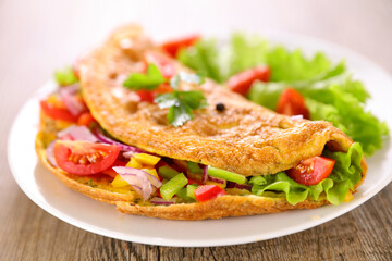 omelet with vegetable and lettuce