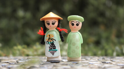 a story about a pair of toys