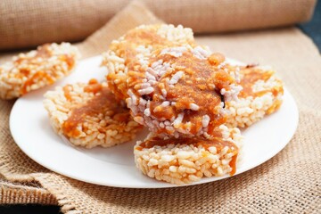 Thai dessert crispy rice cracker with sugar