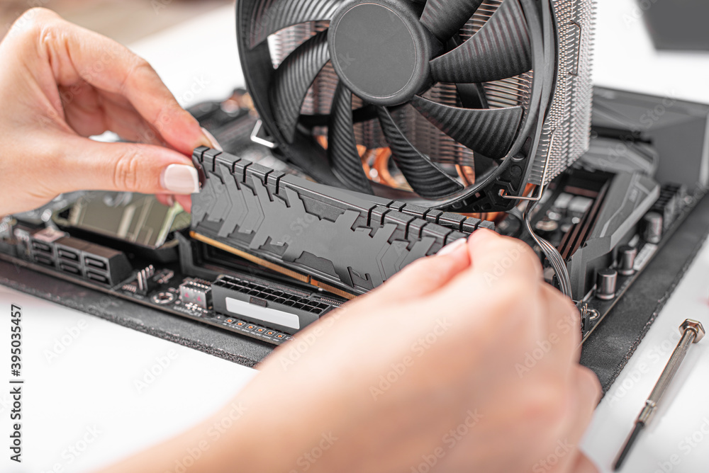 Poster ram. installing random access memory into pc