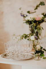 Plateau de flûtes de champagne
