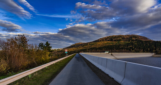 Bilder Durchsuchen 175 Archivfotos, und