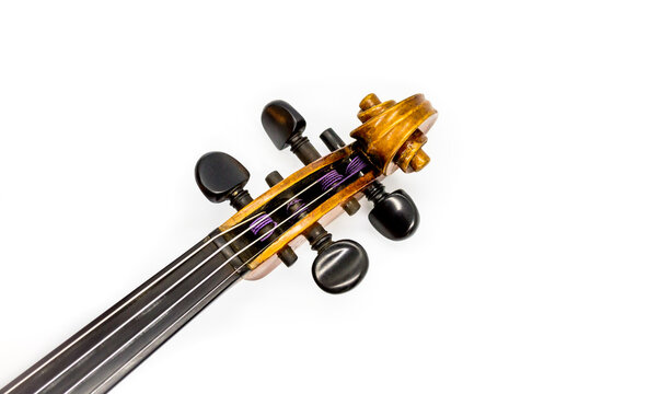 Cordal de viol&iacute;n en diagonal con fondo blanco