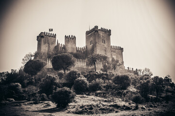 castillo de Almodóvar del río.
plató de rodaje de la serie juego de tronos.
