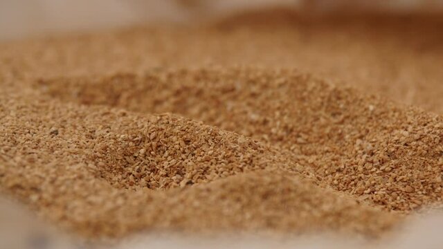 Animal feed production process. Fish food.