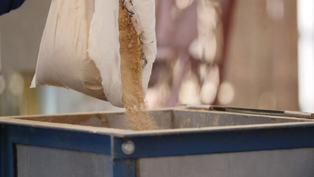 Animal feed production process. Fish food.