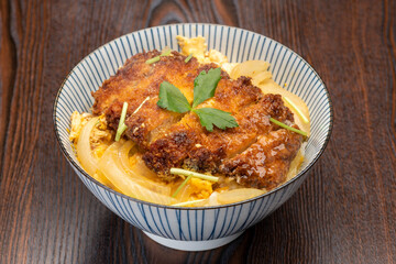 出来立てのカツ丼