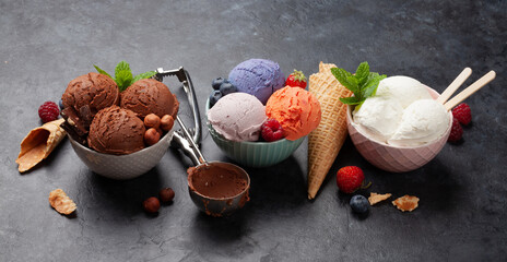 Berry, vanilla and chocolate ice cream