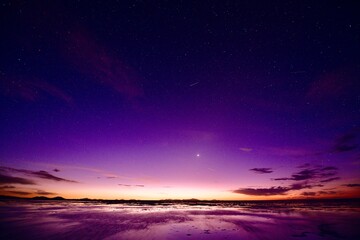 Fototapeta na wymiar Dawn of Uyuni salt lake
