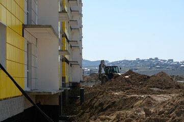 Construction of a residential complex. Photos from the construction site.