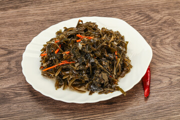Seaweed cabbage with carrot and sesame