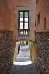 Narrow street in the old town, Jewish District, girona, Catalonia, Spain