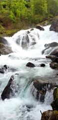 Fototapeta premium Wasserfall im Geirangerfjord