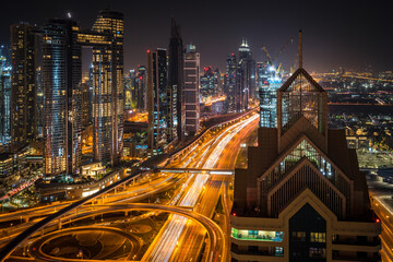 Fototapeta na wymiar Ausblick Shangri-La Hotel Dubai, Skyline von Dubai in der Nacht
