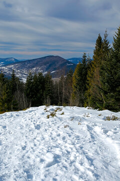 winter mountain landscape seen frem Lopien peak, Poland