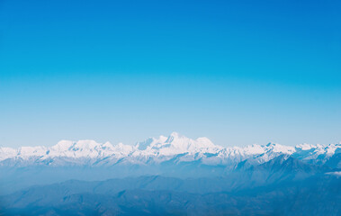 Fototapeta na wymiar Himalayan mountain peaks