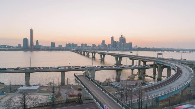 Sunset traffic at Yongsan city in Seoul,south korea.
