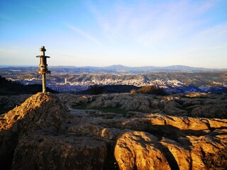 Vistas desde la cumbre de montes vascos.