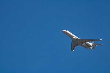 Avion