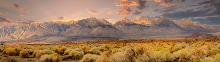Panorama of the southern tip of the Sierra Nevada Mountains located in Central California - obrazy, fototapety, plakaty
