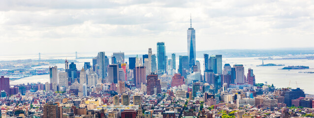 Fototapeta premium Manhattan skyline and skyscrapers aerial view. New York City, USA.