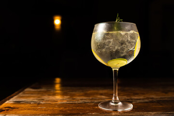 alcoholic drinks made with fresh fruit