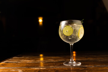 alcoholic drinks made with fresh fruit