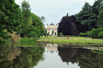 Fototapeta premium Sempione Park in the background Arch of Peace (Arco della Pace), Milan, district of Milan; Lombardy; Italy; Europe