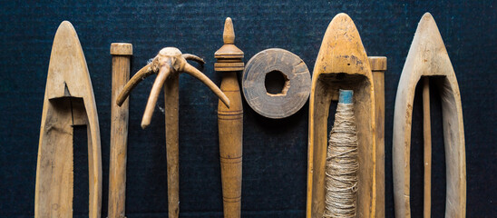 vintage wood shuttle weaving tool, boat shuttle for hand weaving