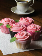 Rose shaped cupcakes 