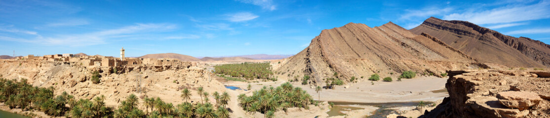 Fototapeta na wymiar Wild landscape in Morocco