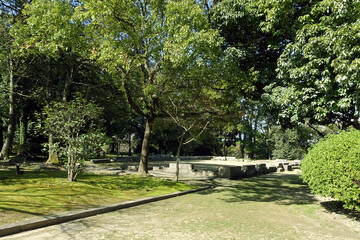 広島城址公園にある昭憲皇太后御座所跡の基礎／広島市中央公園（広島県）